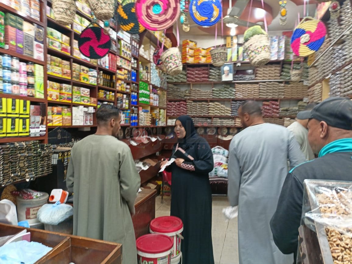 ياميش رمضان بالأقصر (7)