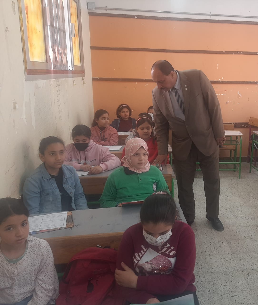 امتحانات الصف الرابع الابتدائي بالشرقية 01