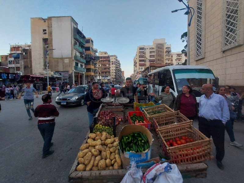 أقباط بورسعيد يوزعون وجبات الإفطار علي الصائمين6