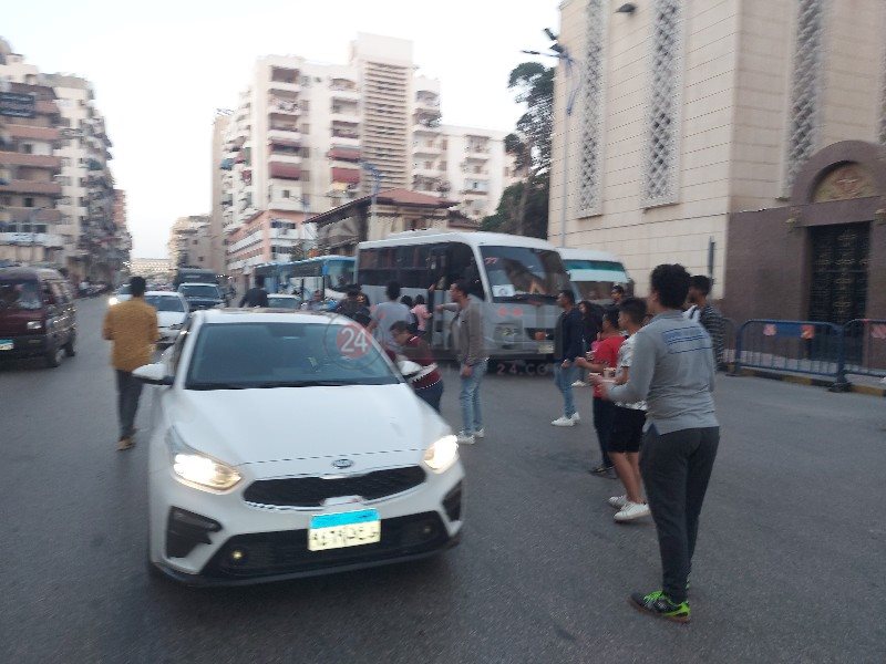 أقباط بورسعيد يوزعون وجبات الإفطار علي الصائمين11