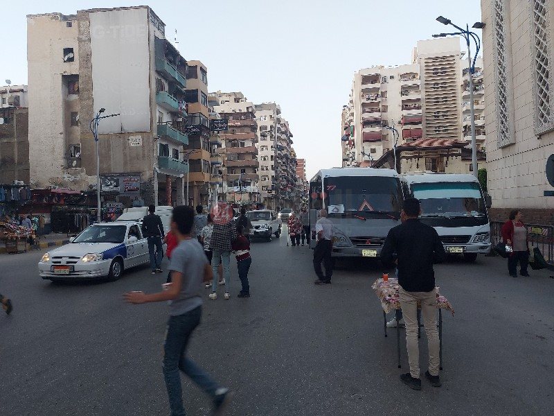 أقباط بورسعيد يوزعون وجبات الإفطار علي الصائمين13