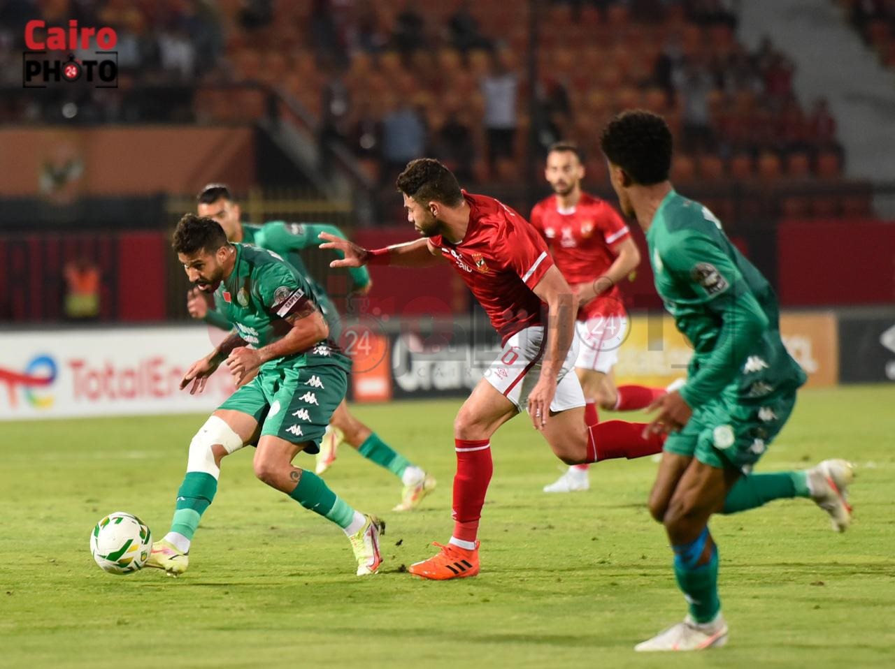 الأهلي والرجاء (18)