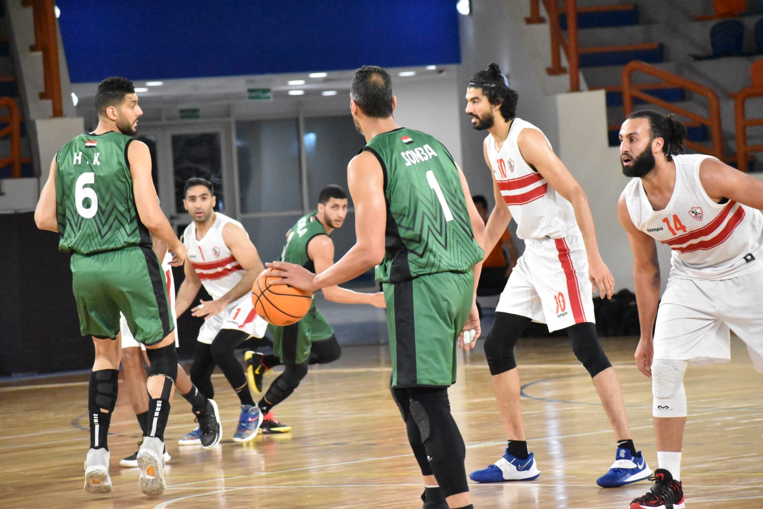 الاتحاد والزمالك (1)