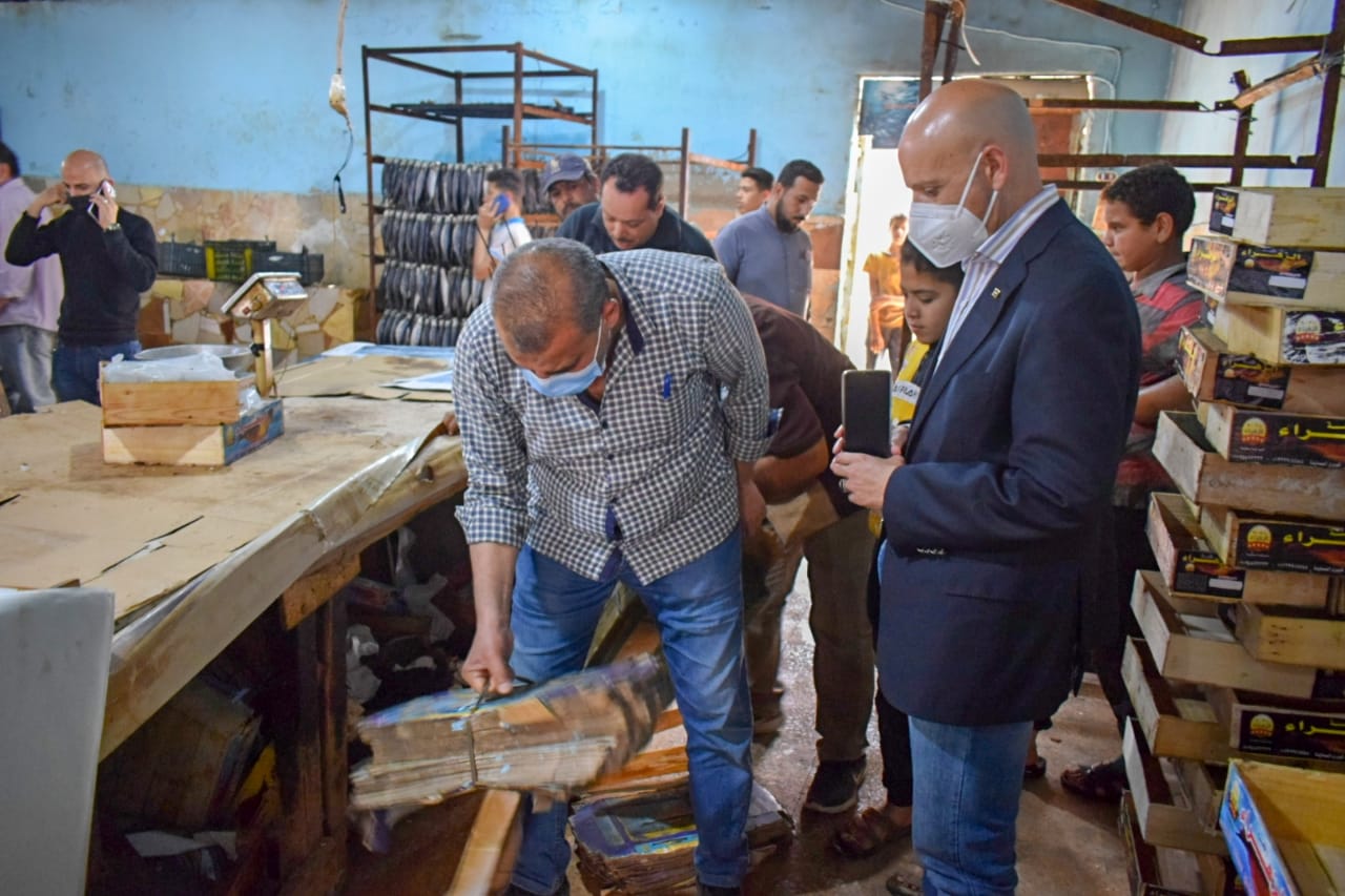 حملة على مصانع الأسماك بالشرقية 05