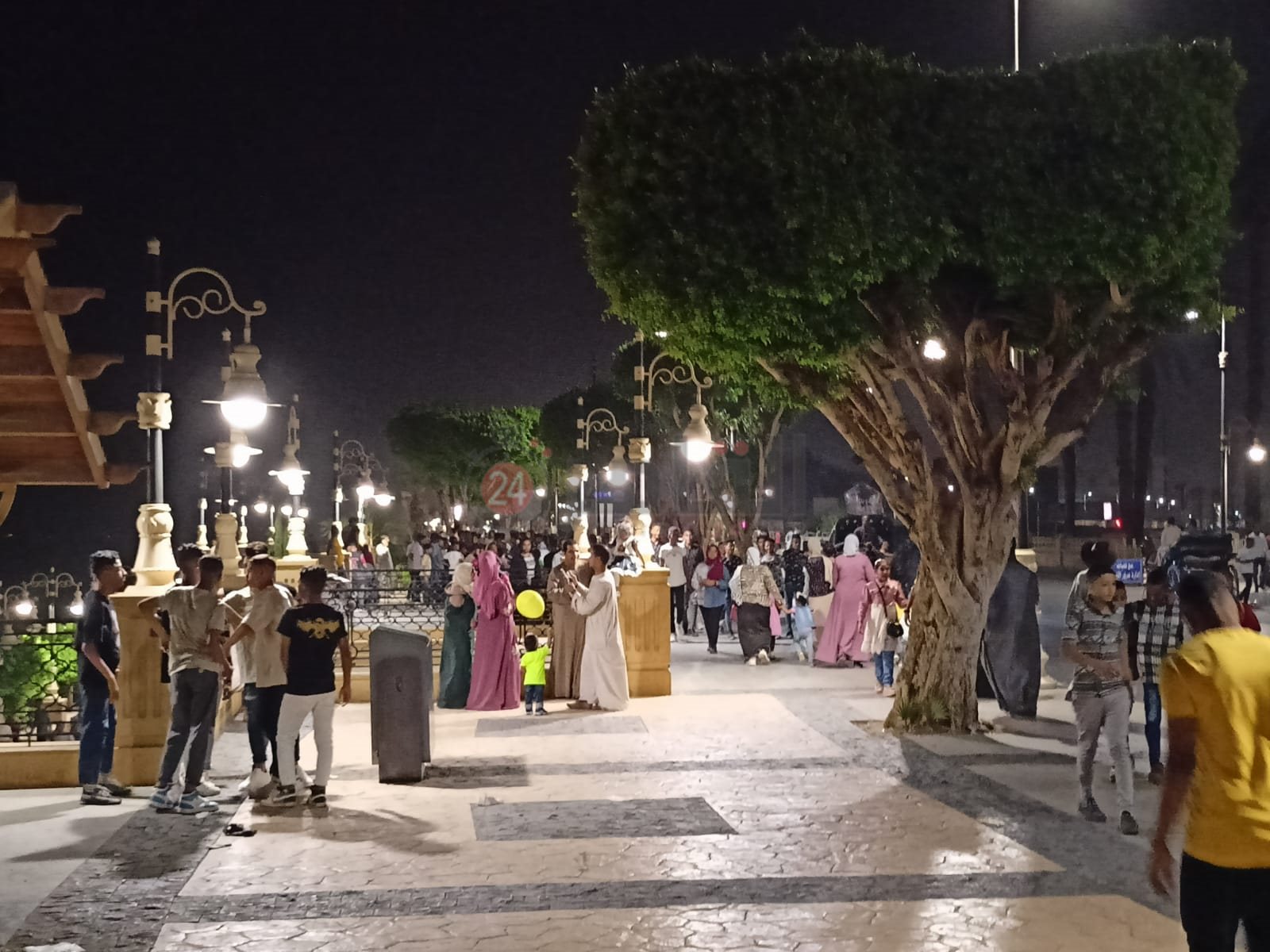 ثاني أيام عيد الفطر بالأقصر