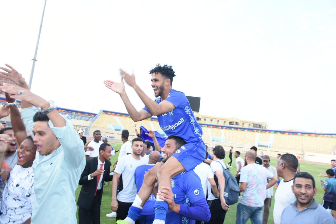 احتفال أسوان بالصعود إلى الممتاز (10)