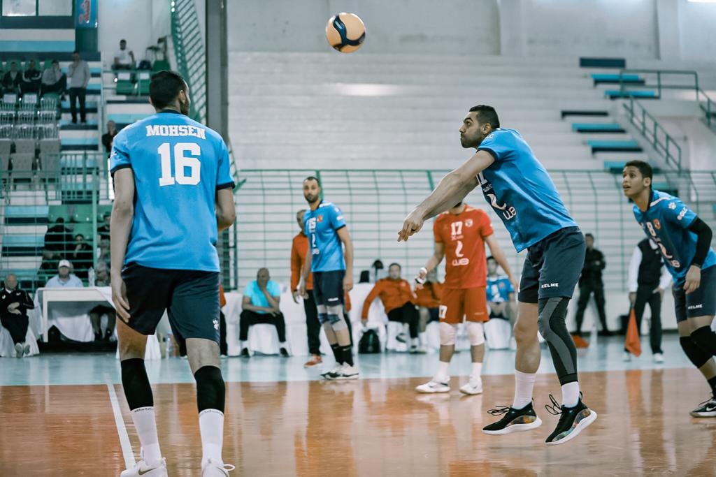 طائرة الأهلي (5)