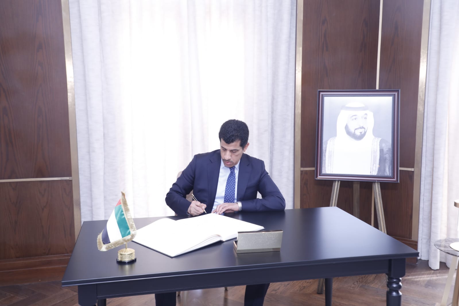 18619c03-a798-4c12-912b-eac2f5635bdc