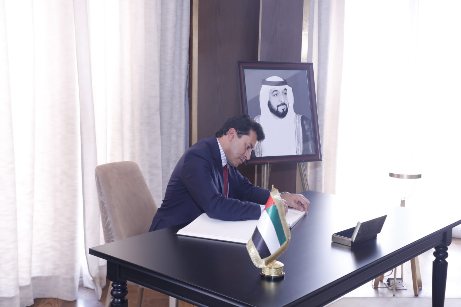 a1a9eaa6-3a05-4eb0-bdb3-8a2149fe8952