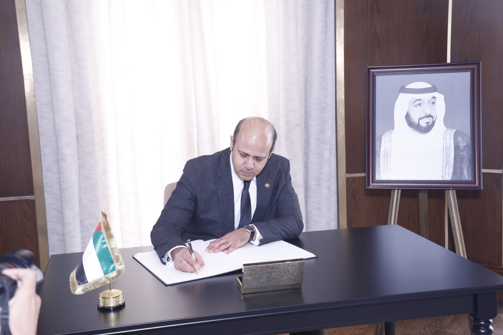 92f7b585-fec9-4c81-9f1f-810f42add4d6