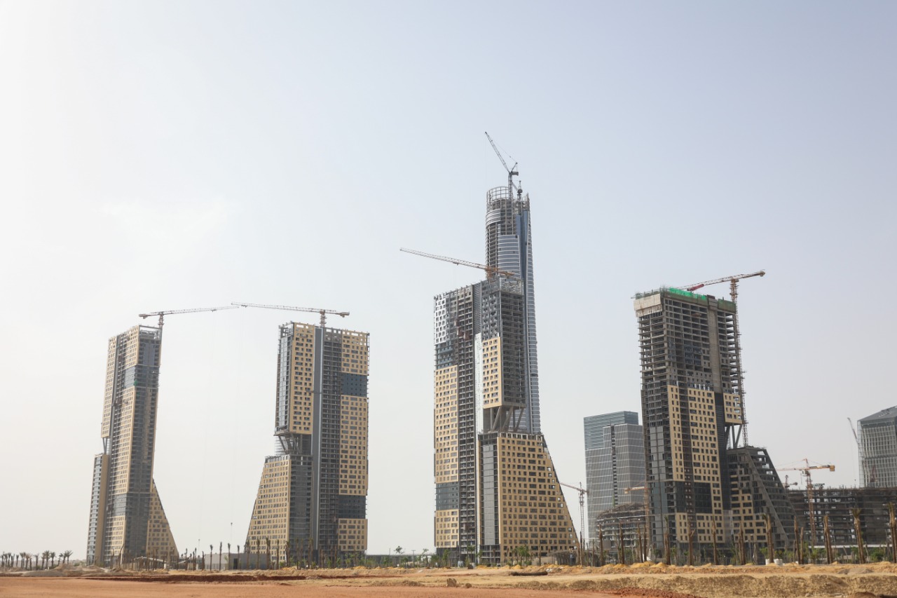 1C6467A3-0E41-4386-B43C-8825112328C7