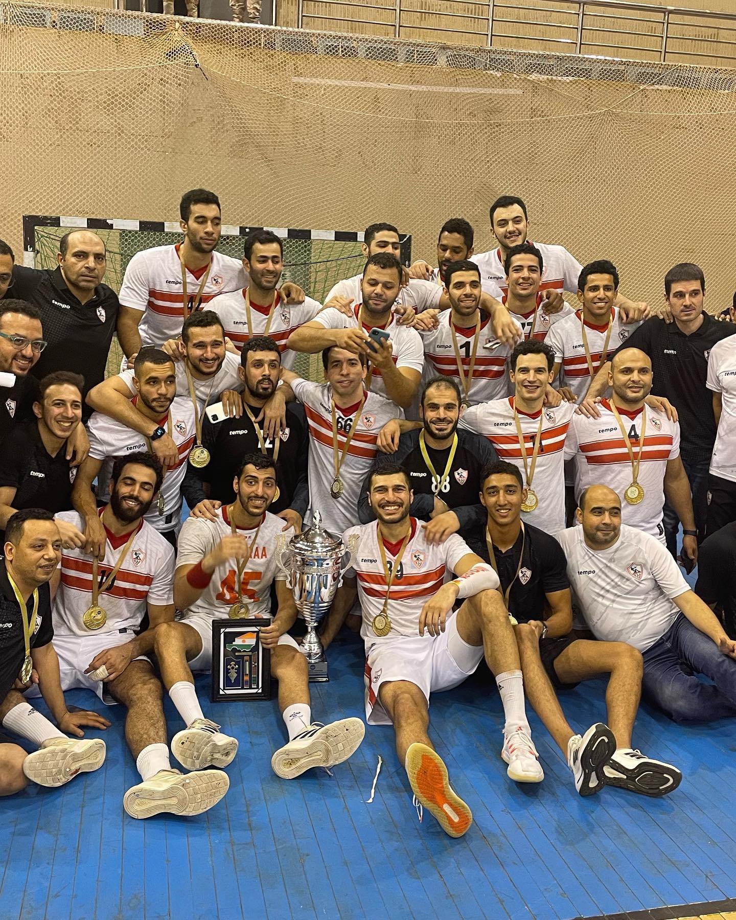 يد الزمالك (4)