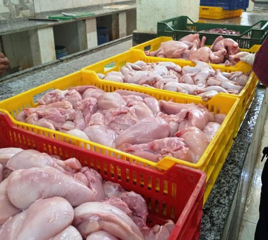 لحوم دواجن مجهولة المصدر بالشرقية 02