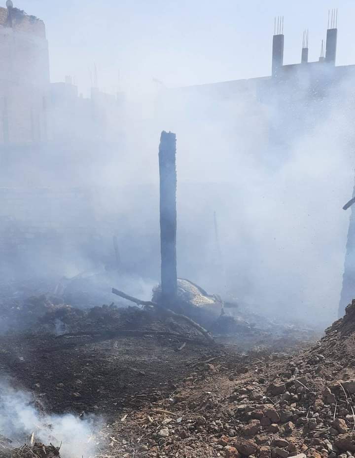 حريق بحظيرة مواشي بأسيوط 