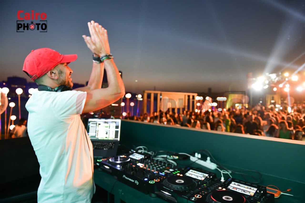 نجوم الفن والإعلام بسهرة ممشى مصر (8)