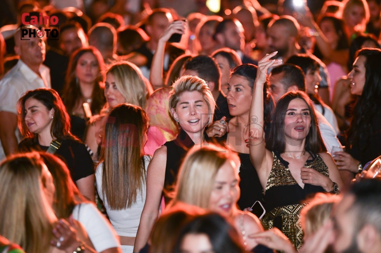 نجوم الفن والإعلام بسهرة ممشى مصر (18)