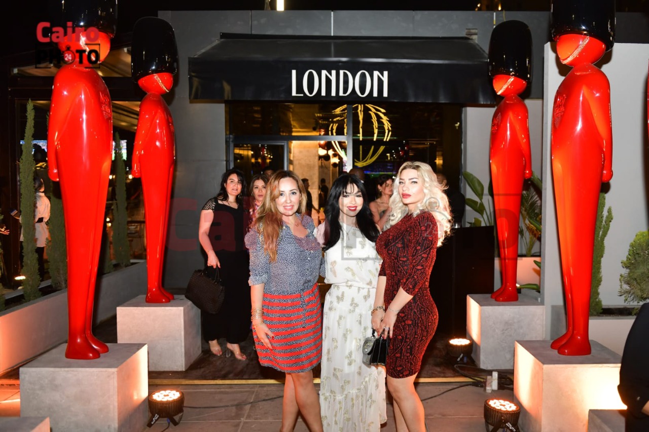 نجوم الفن والإعلام بسهرة ممشى مصر (37)