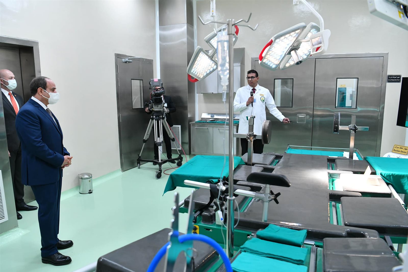 السيسي يفتتح مجمع الإنتاج الحيواني 