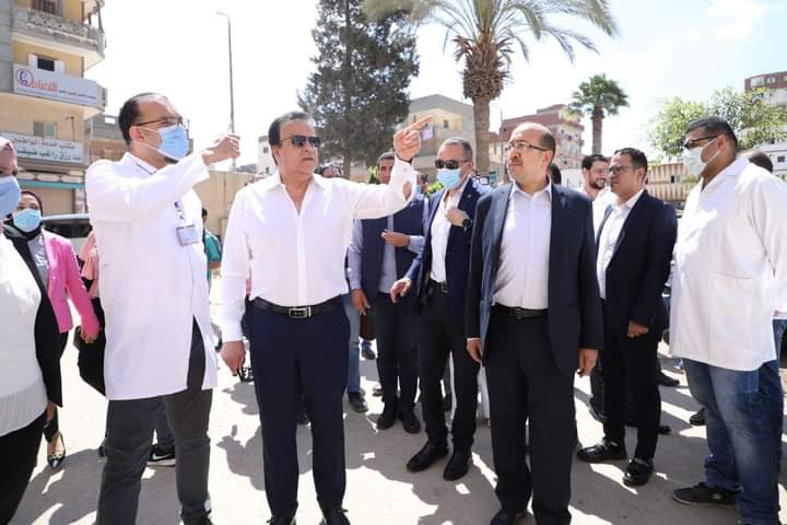 وزير الصحة يزور مستشفى العامرية بغرب الإسكندرية 