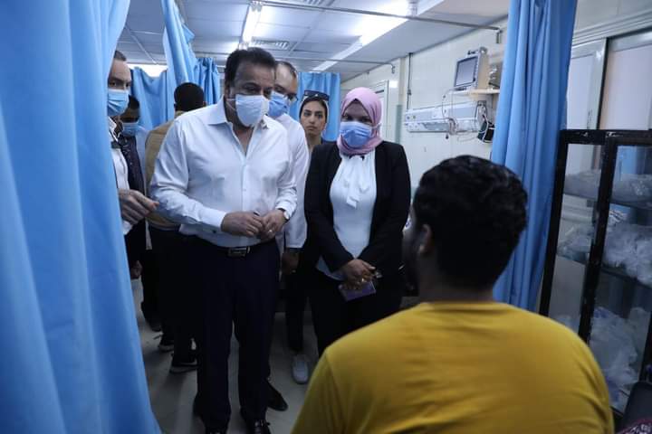 وزير الصحة يزور مستشفى العامرية بغرب الإسكندرية 