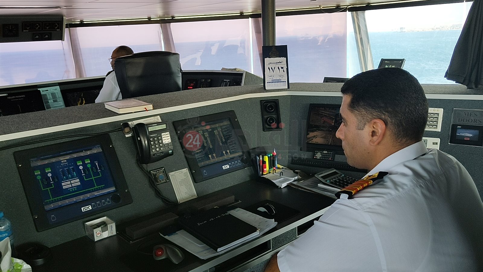 العبارة الرياض تغادر ميناء سفاجا البحري