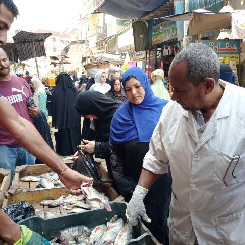 حملات بيطرية تفتيشية على الأسواق بالشرقية 01