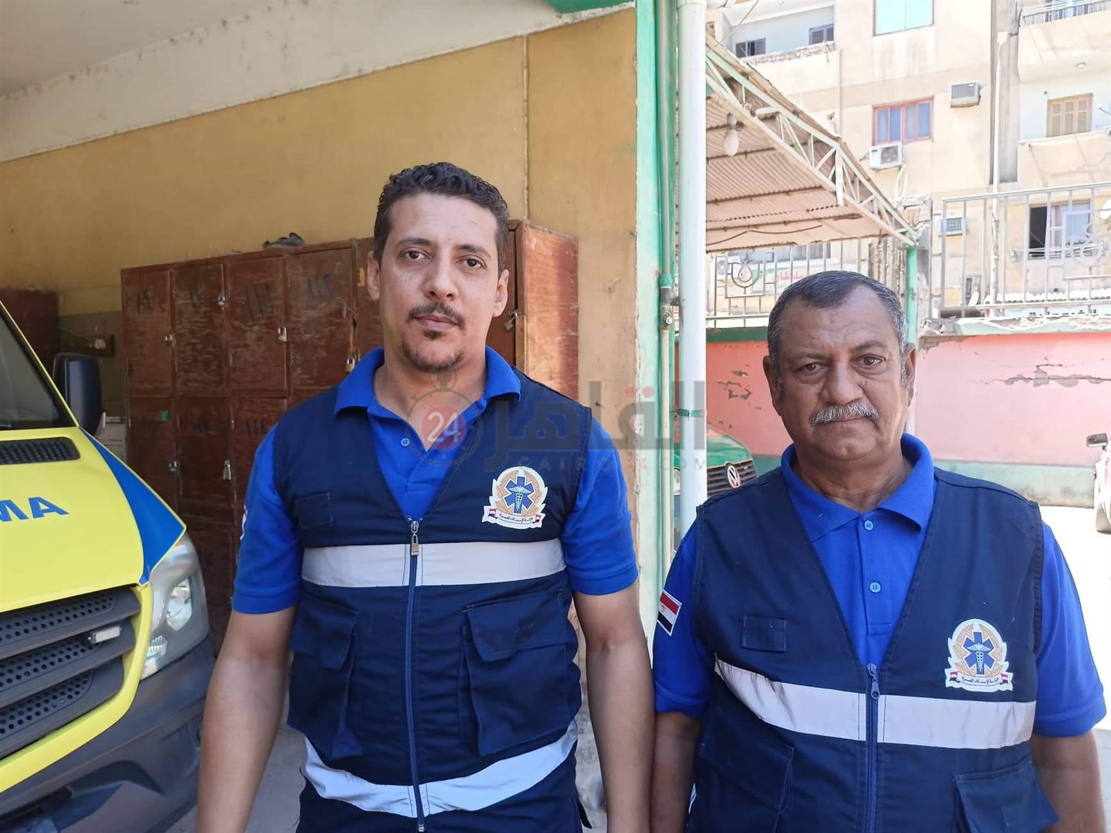 السائق والمسعف رجلا الأمانة 