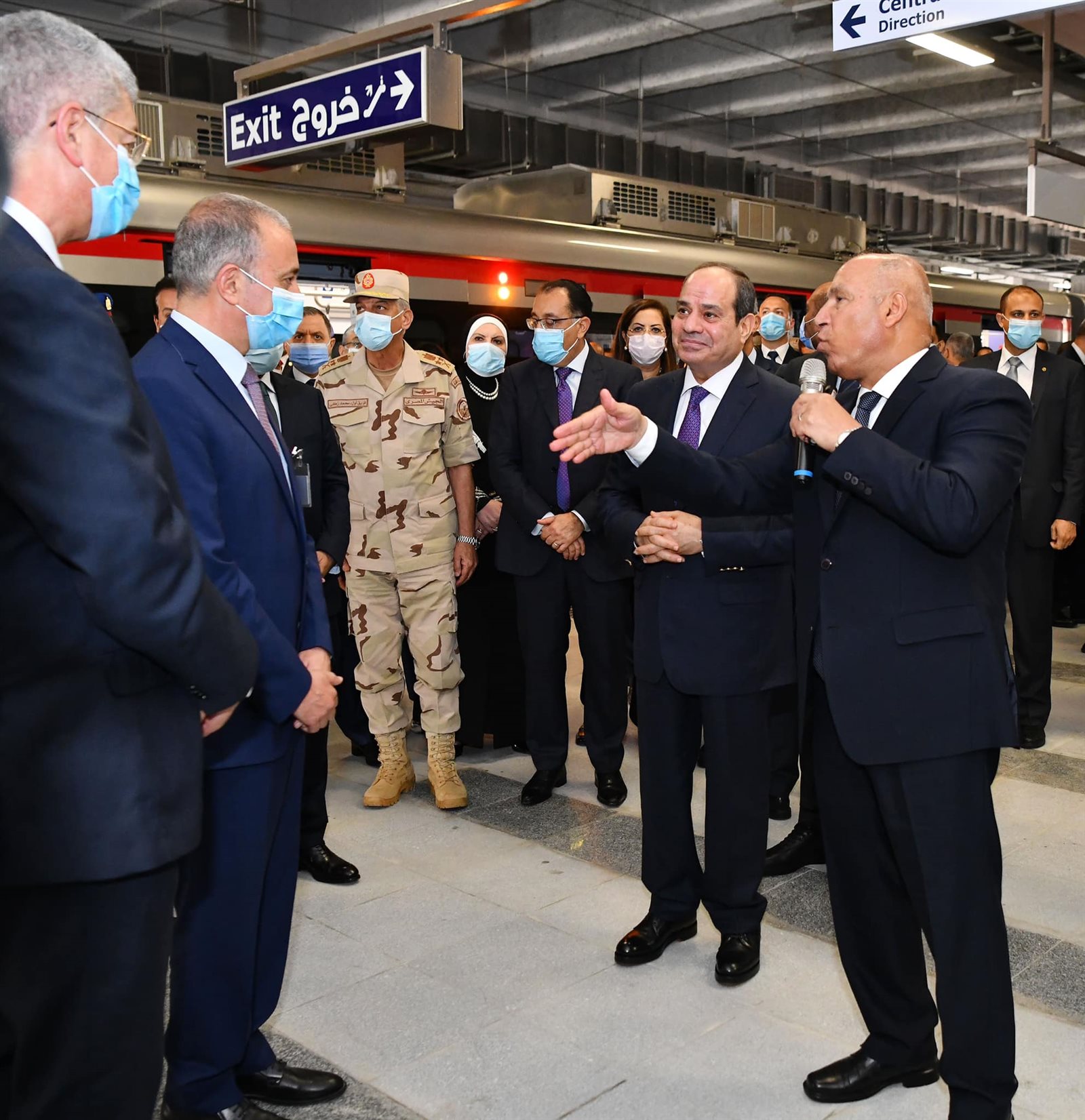 الرئيس السيسي يفتتح محطة عدلى منصور 