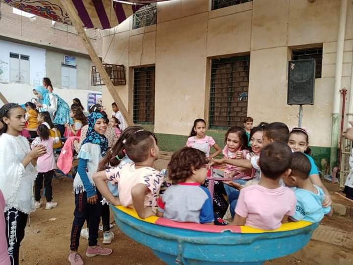 إقبالا كثيفا على مراكز الشباب بأسيوط