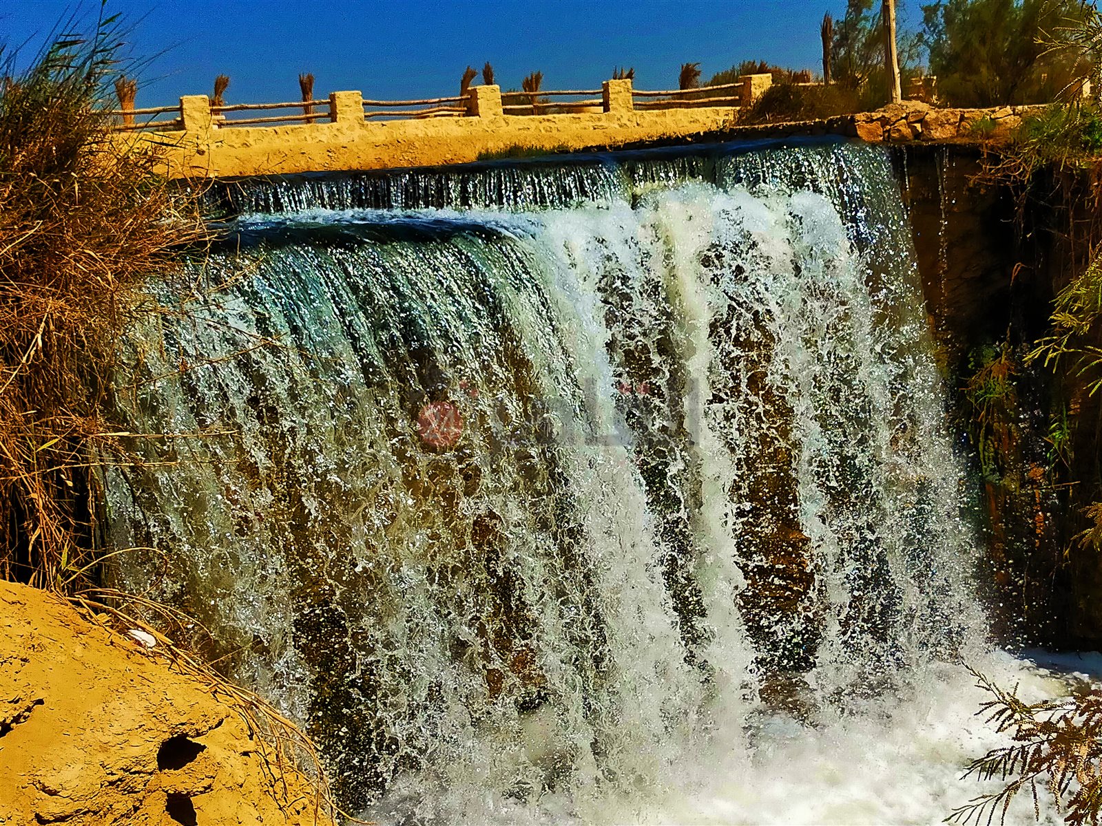 شلالات وادي الريان.. تصوير: إيمان عبد اللطيف 