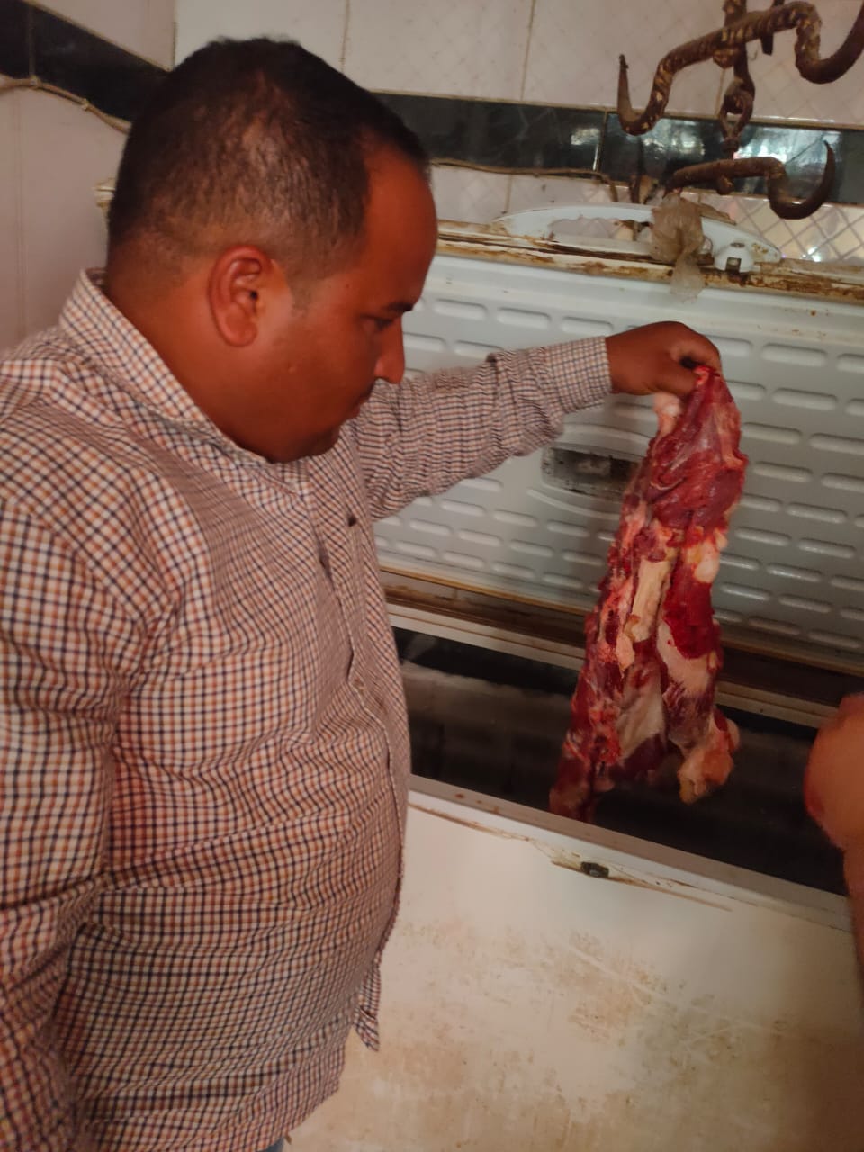 حملات على المنشآت الغذائية خلال العيد بالشرقية