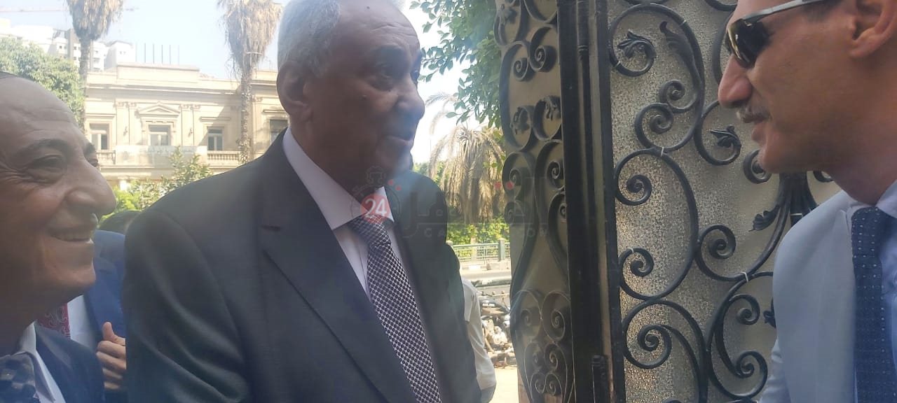 النقيب سامح عاشور المرشح