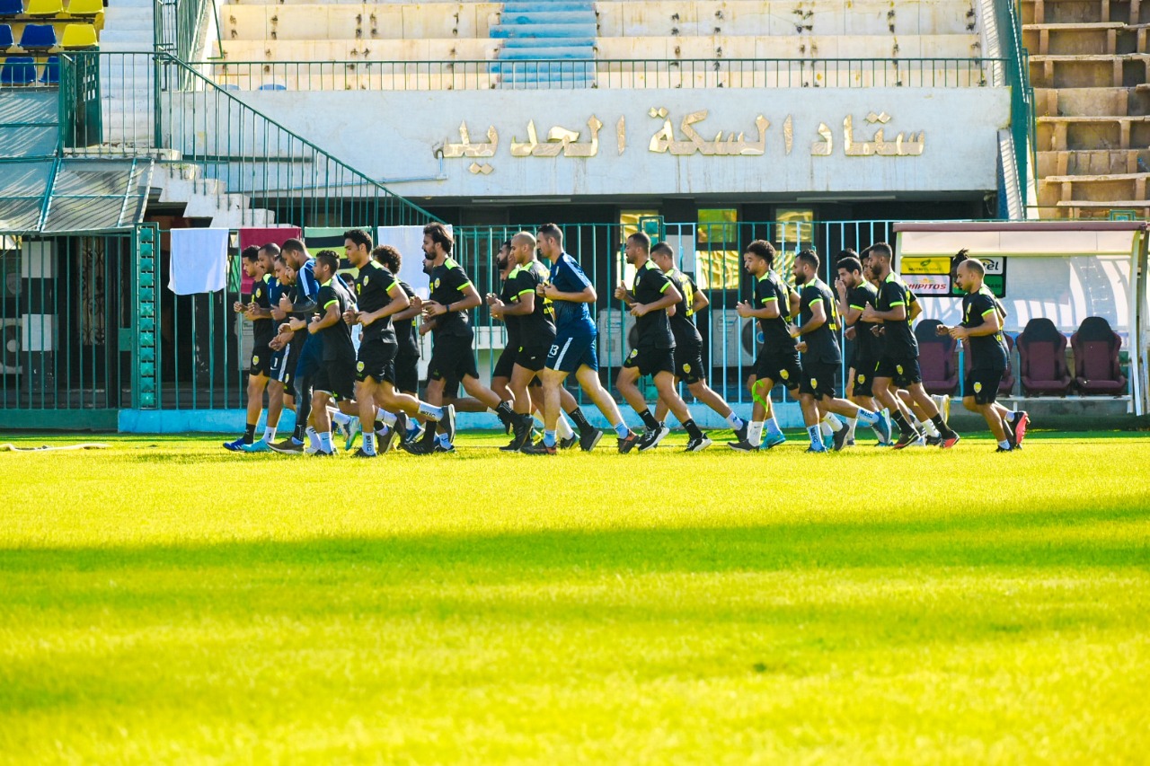 فريق السكة الحديد (4)