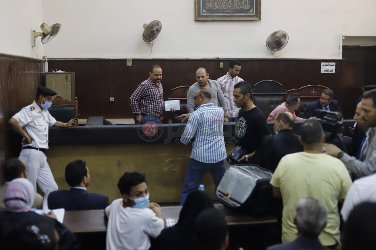 من قاعة المحكمة