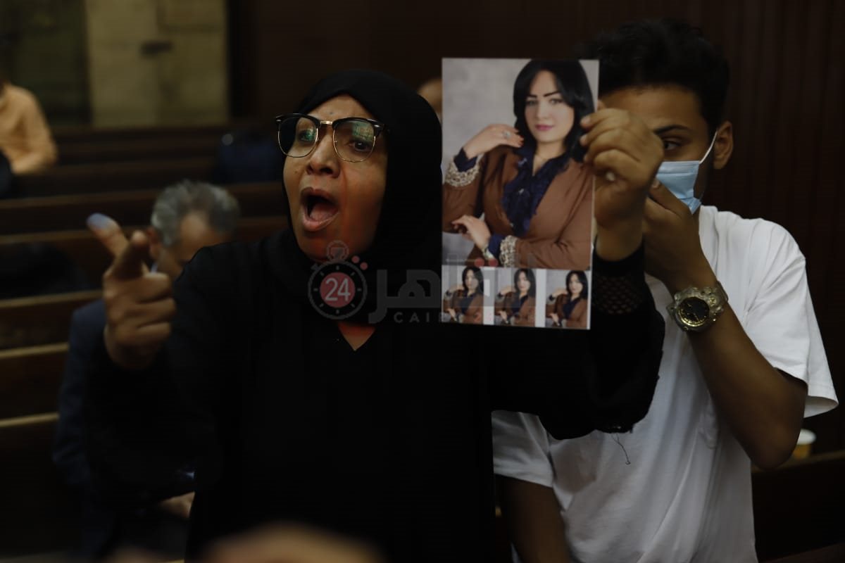 والدة شيماء جمال