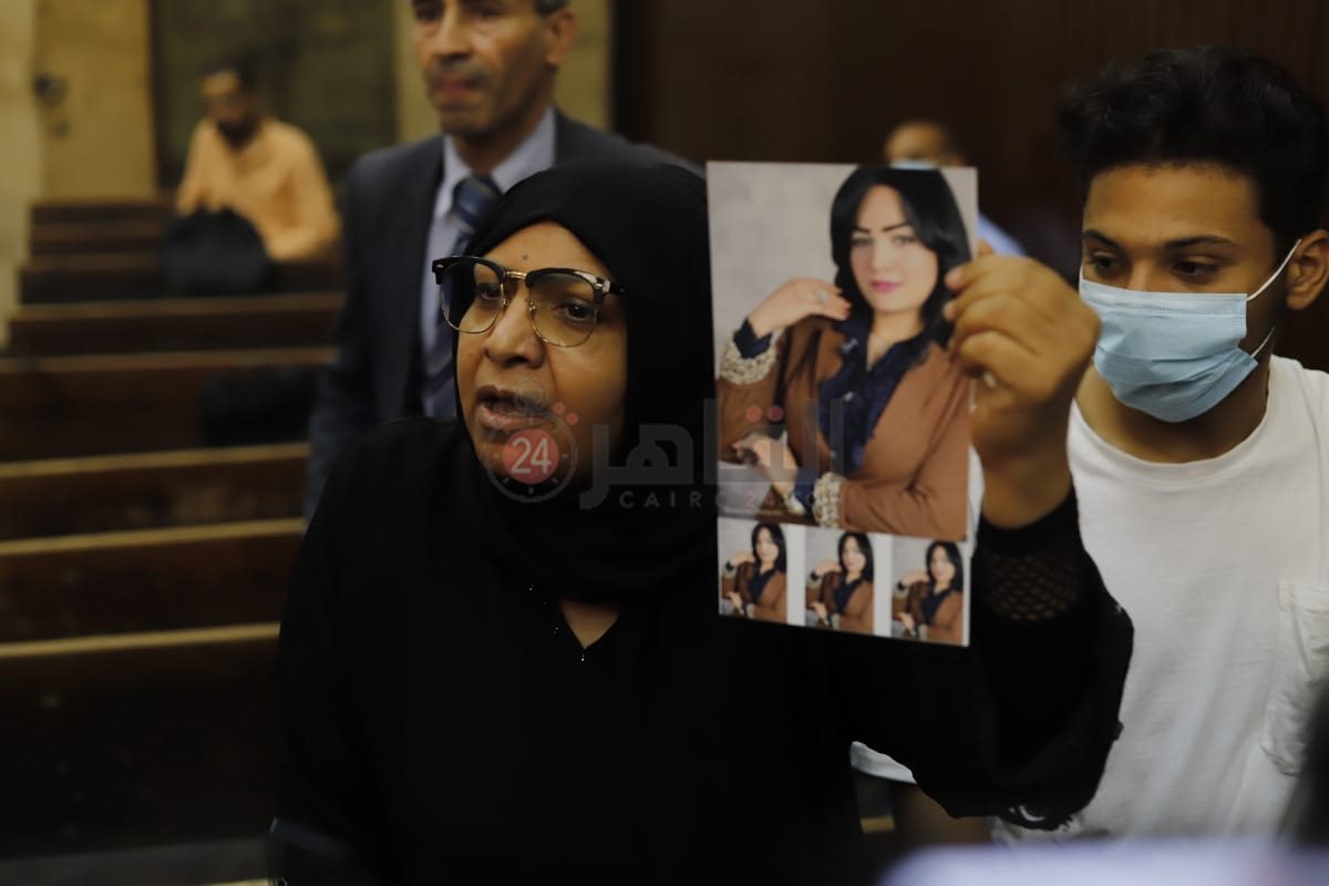 والدة شيماء جمال