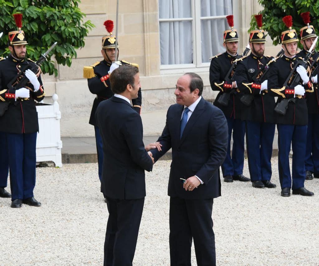 الرئيس السيسي ونظيره الفرنسي