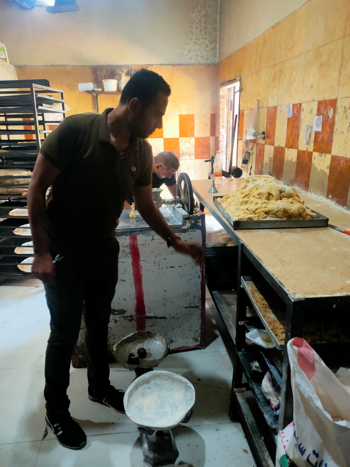 حملات على المنشآت الغذائية بالشرقية 01