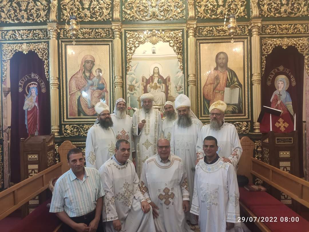 أسقف إسنا وأرمنت