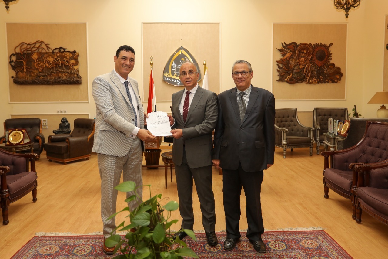 الدكتور حسن مصطفى وكيلًا لكلية العلوم جامعة الزقازيق لشؤون الدراسات العليا والبحوث