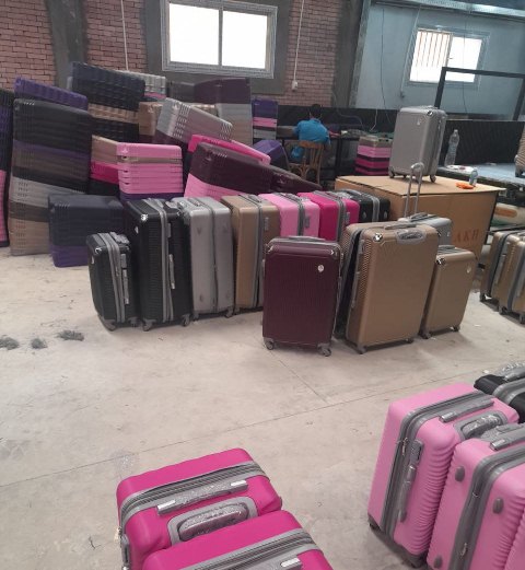 مصنع جلود مخالف بالشرقية