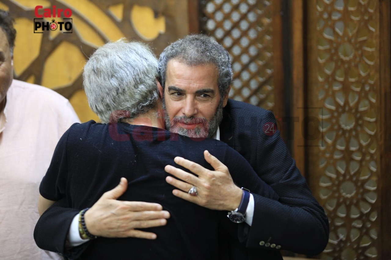 عزاء الفنانة رجاء حسين (46)