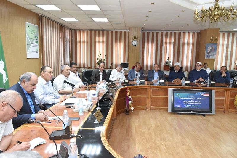 اجتماع المجلس التنفيذي بالشرقية 02