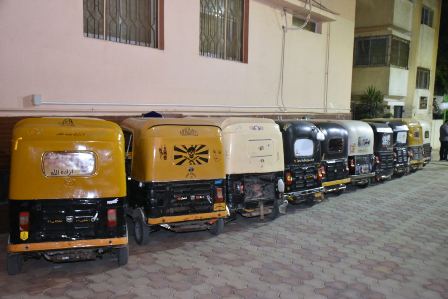 مصادرة مركبات توك توك مخالفة بالشرقية 02