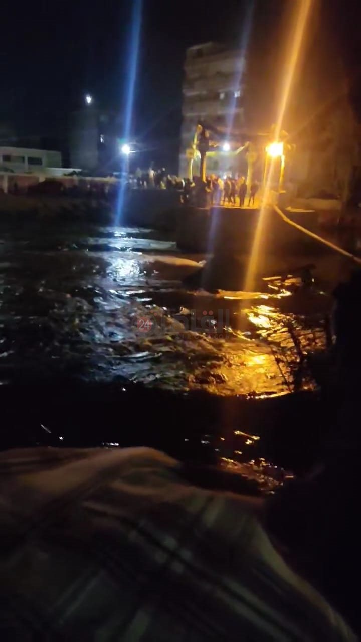 انهيار كوبري مشاه فوق ترعة بالشرقية 02