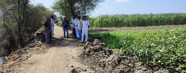 إزالة تعديات على الأراضي بالشرقية 03