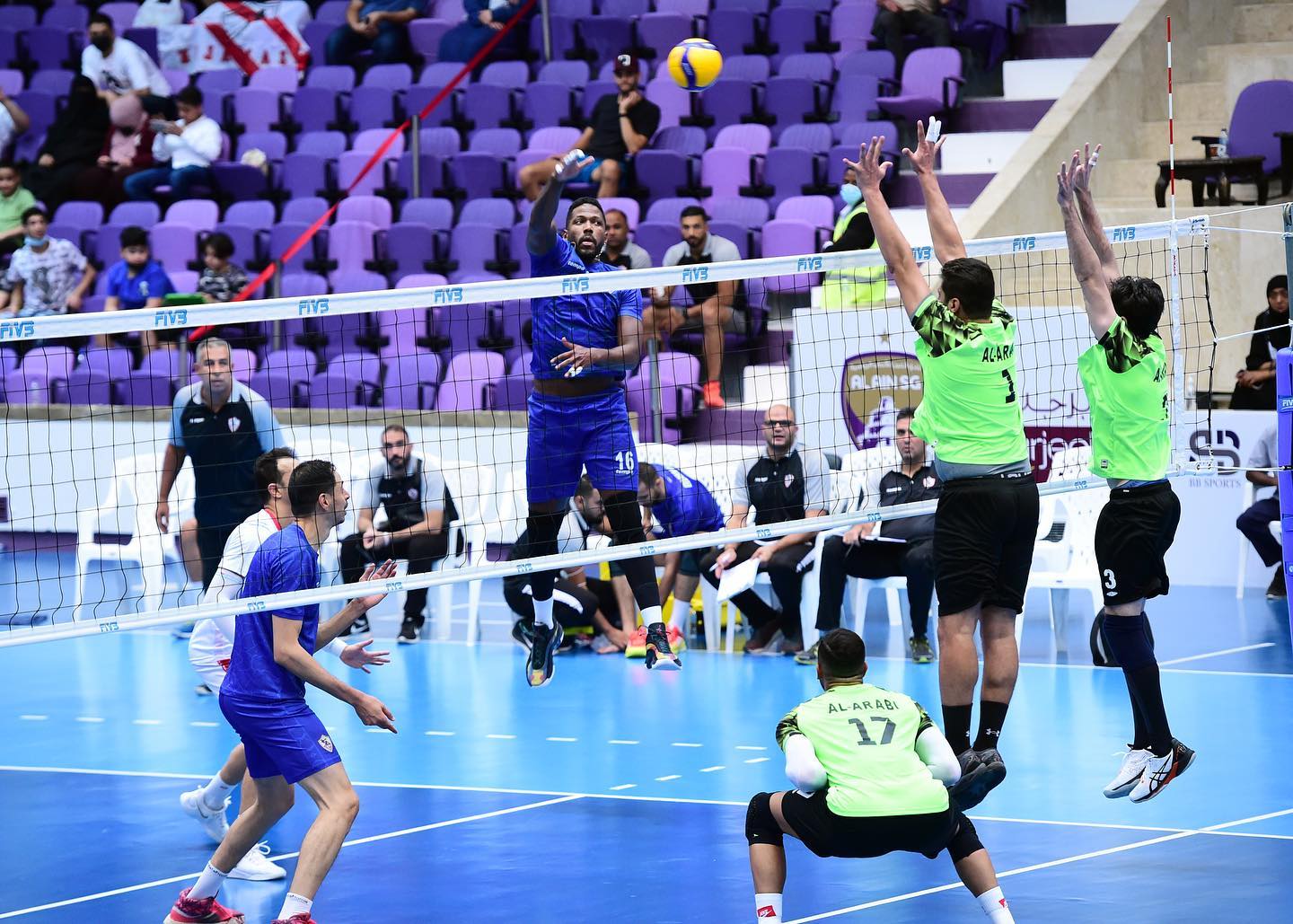 الزمالك والعربي الكويتي - كرة طائرة (8)