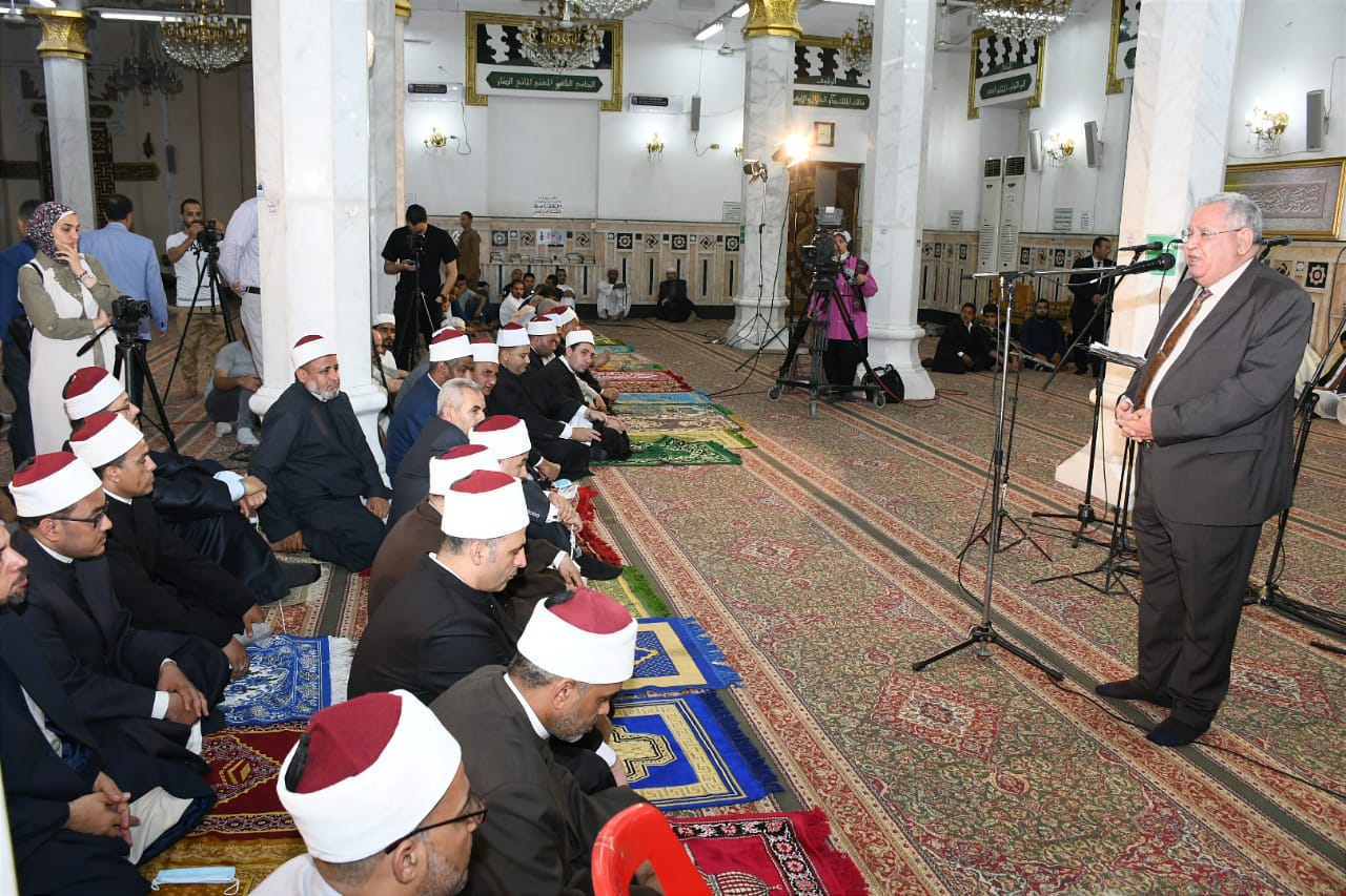 أمسية من مسجد السيدة نفيسة