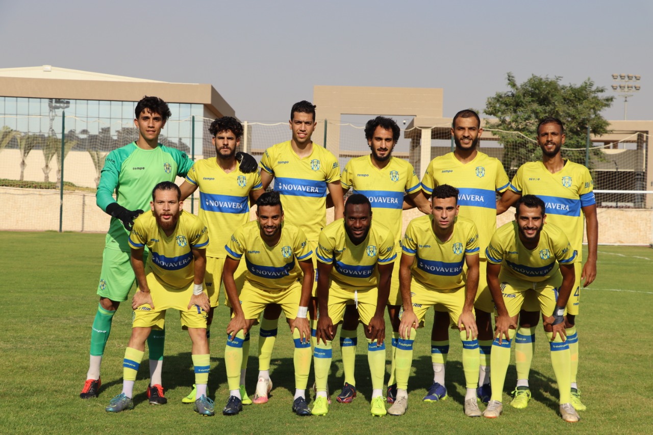 لافيينا والمصرية للاتصالات (2)