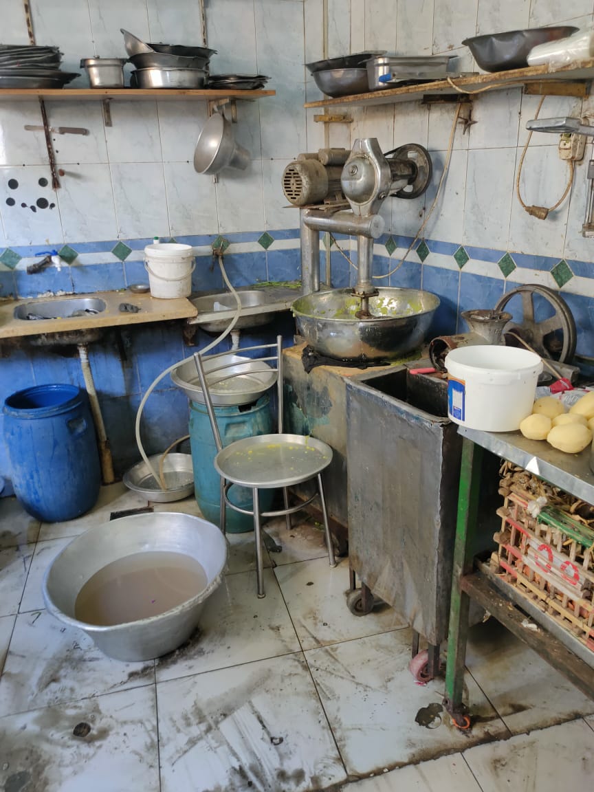 منشآت غذائية مخالفة بالشرقية 02